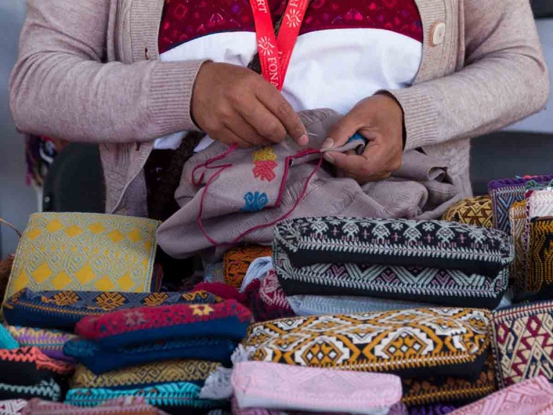 Galerías las Ánimas brindará 170 espacios gratuitos a artesanos y productores indígenas y afromexicanos de Puebla