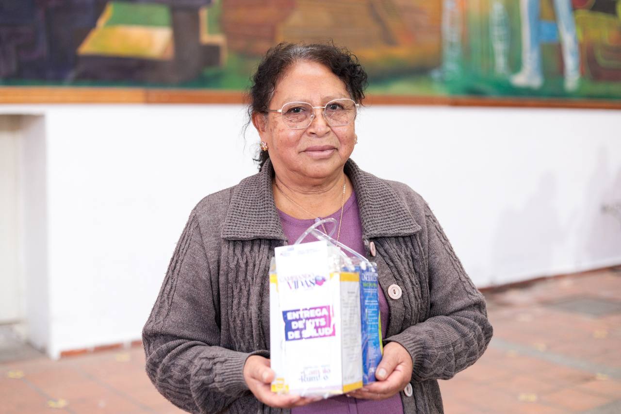 Entrega Gobierno de San Andrés Cholula kits de salud para personas con enfermedades crónicas