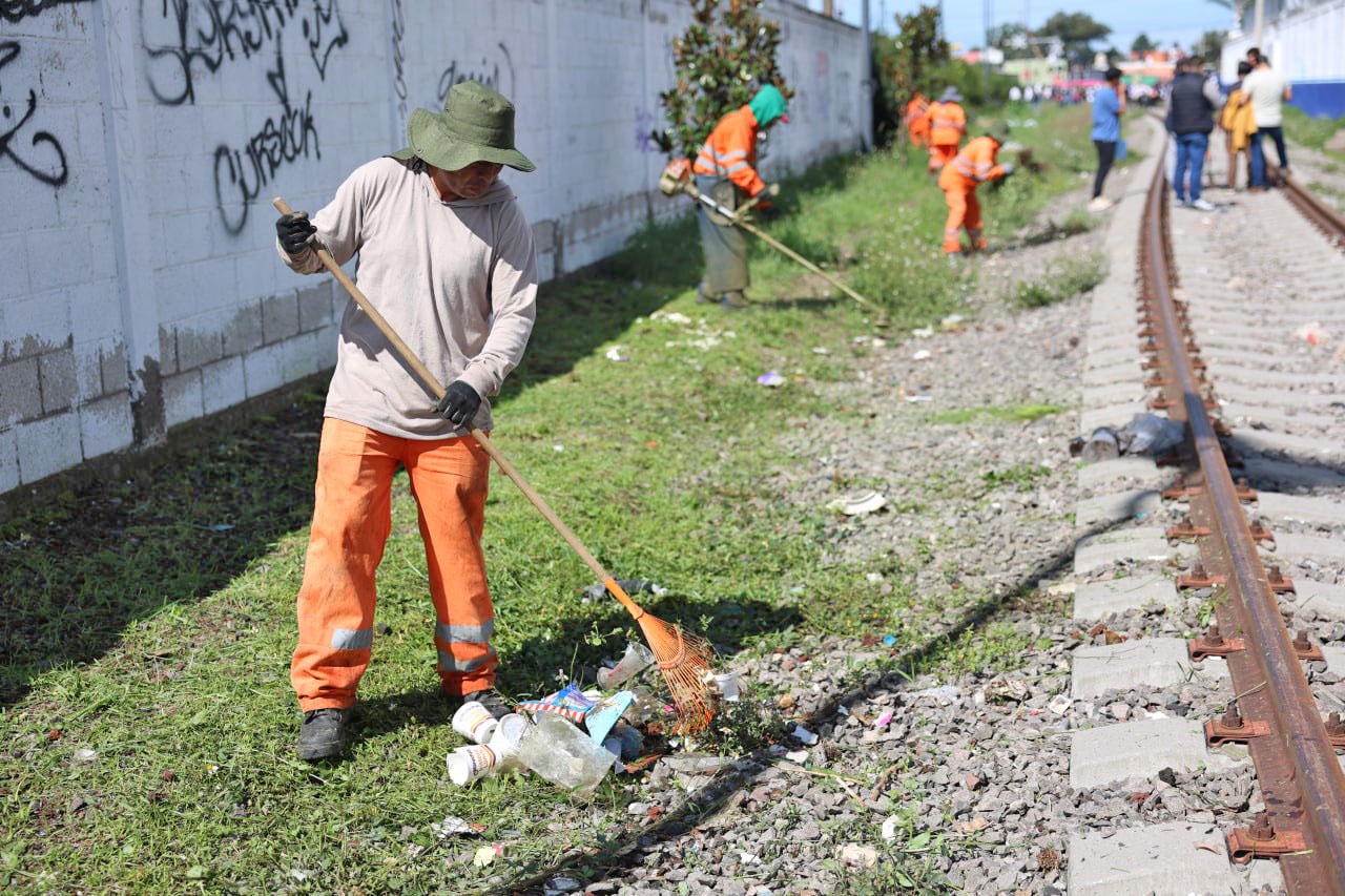 Con las faenas comunitarias buscamos cambiar a nuestras comunidades: Omar Muñoz 