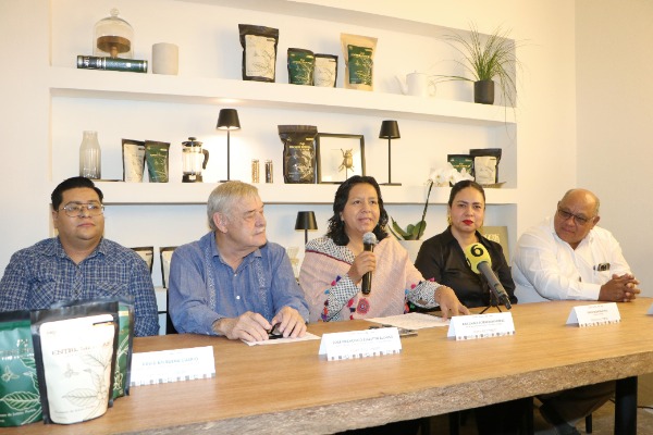 Gobierno de Puebla invertirá 30 mdp para lucha contra el gusano barrenador y demás plagas