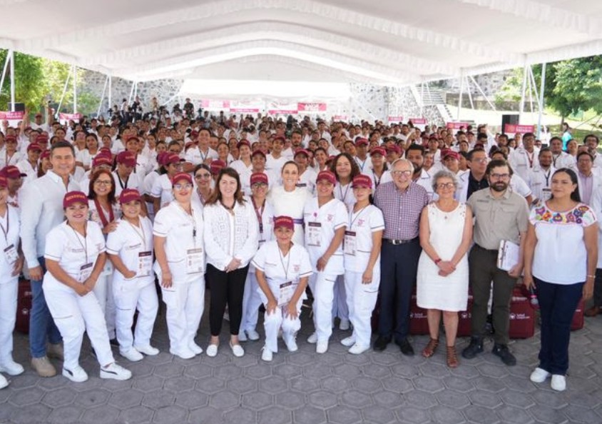 Claudia Sheinbaum impulsa atención médica con amor y cercanía