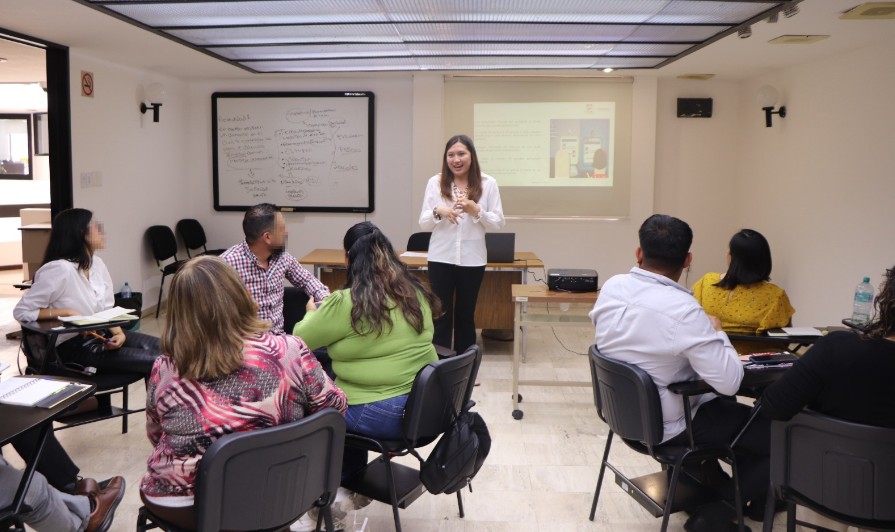 Capacitación contra la violencia digital en la Fiscalía de Puebla