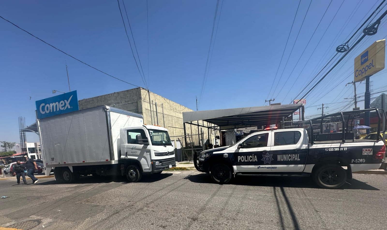 La Dirección de Seguridad Ciudadana de Cuautlancingo recupera vehículo robado en la cabecera municipal 