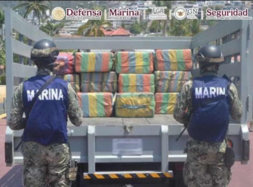 Aseguran más de 1,800 kilos de cocaína en operativo marítimo en Acapulco