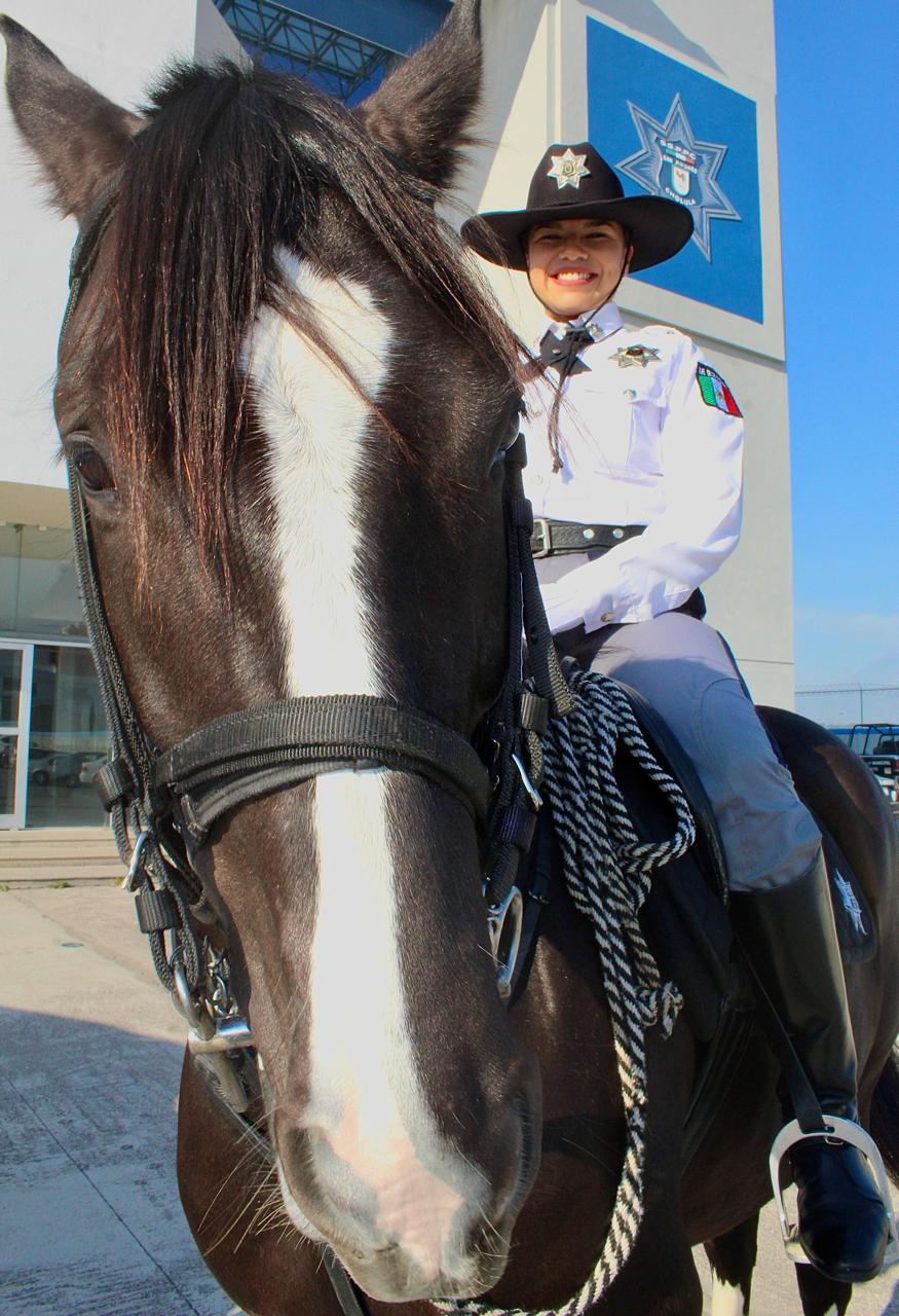 60 mando policias mujeres sach 3