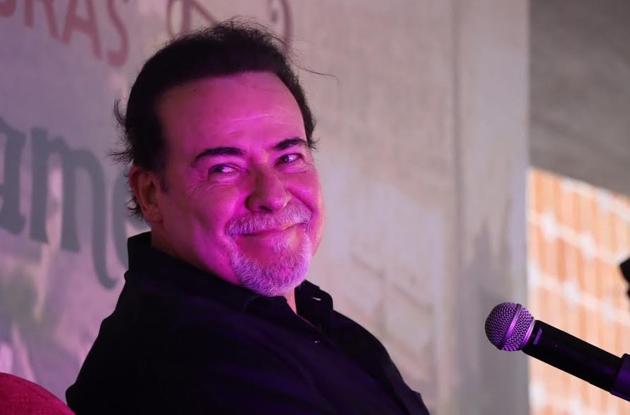 Atlixco celebra a las madres con arte, lectura y la voz de César Évora