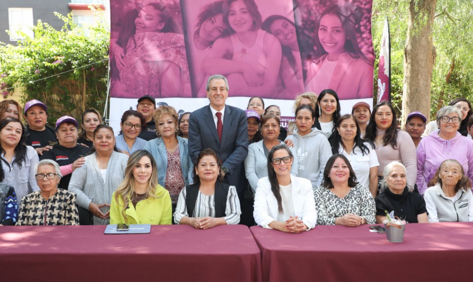 Reconocen y fortalecen a madres de familia en Puebla