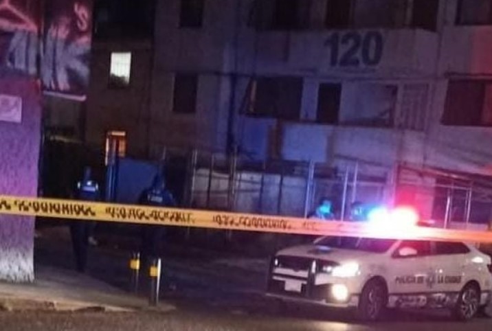 Ataque directo deja dos muertos y una menor herida en Puebla