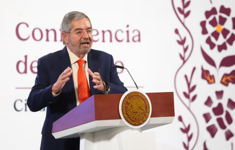 México rechaza impuesto a remesas propuesto en presupuesto de EE.UU.