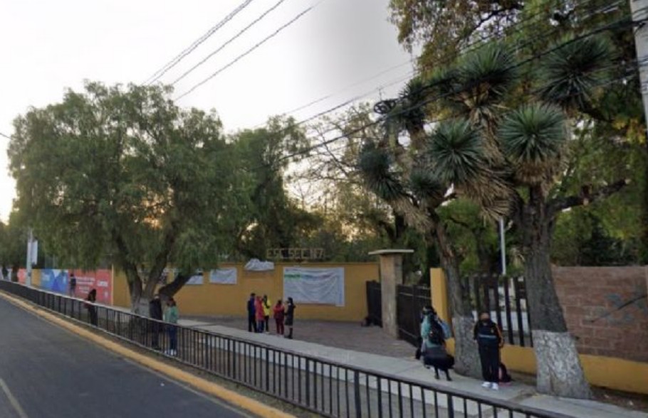 Tragedia en secundaria de Pachuca: hallan sin vida a estudiante en el baño