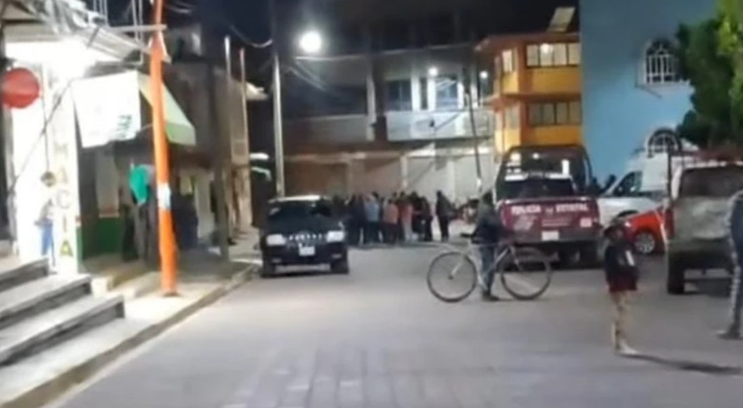 Tres mujeres casi son linchadas por presunto robo en Teotlalcingo