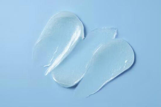 Para qué sirve ponerse vaselina en la cara antes de dormir