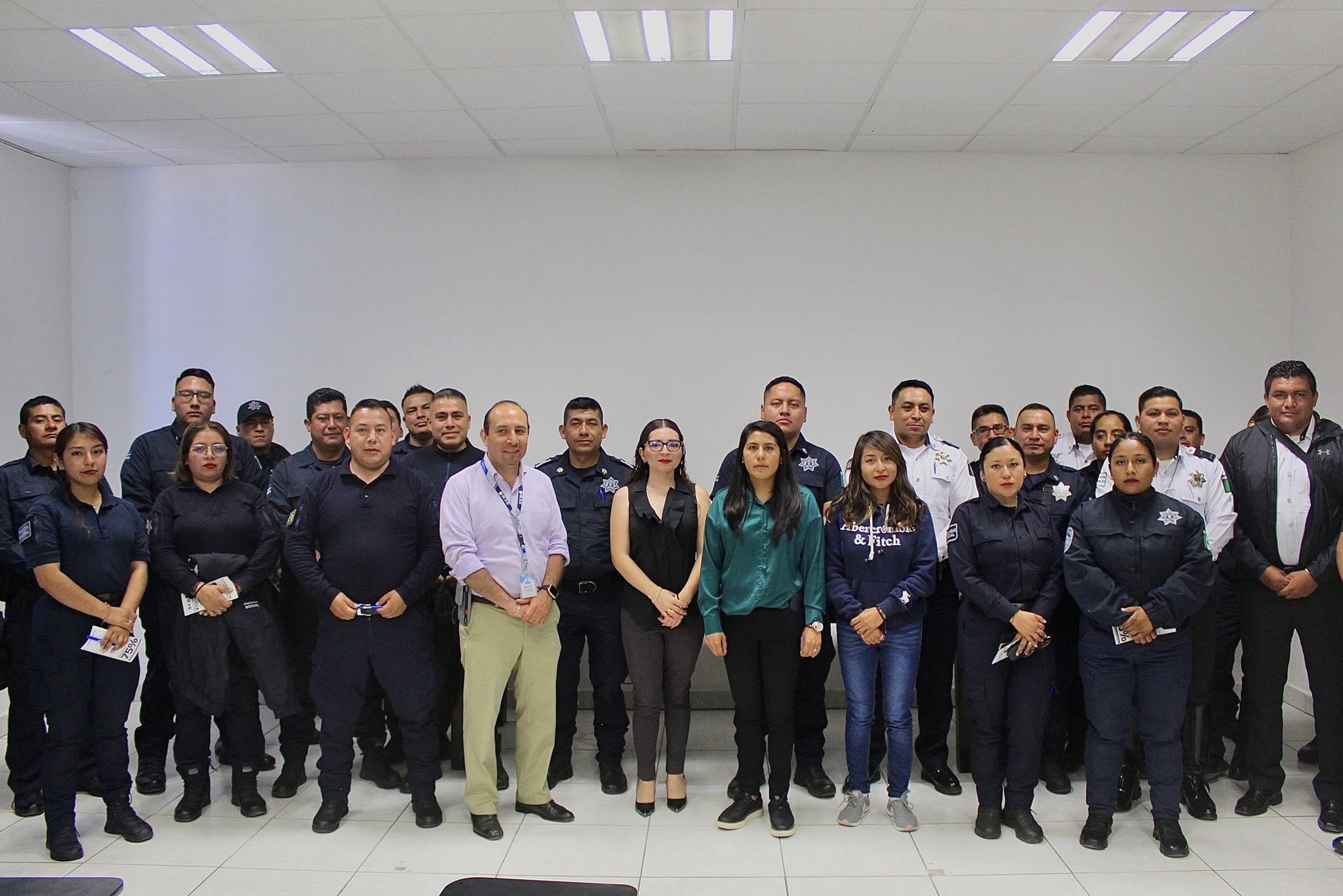 sach capacita policias 4