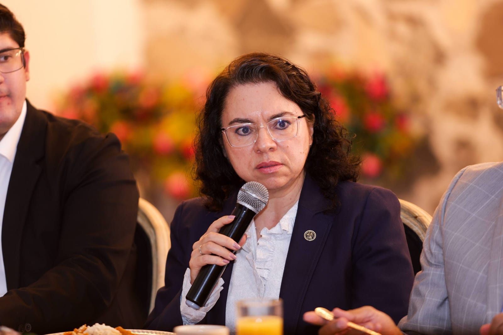 universidades apoyan continuidad sach 4