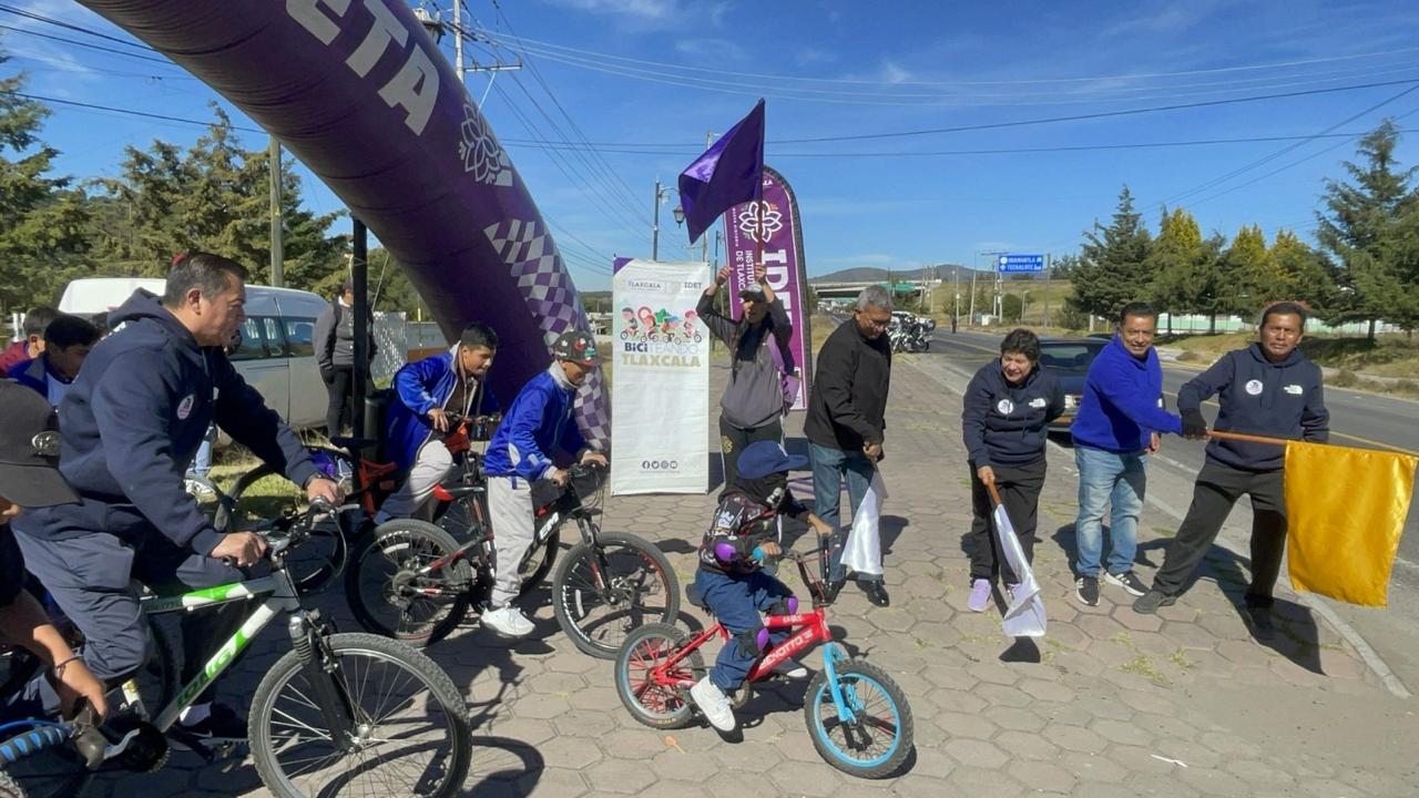 Rodada en Tlaxcala desata furor: más de 140 ciclistas conquistan 10 km