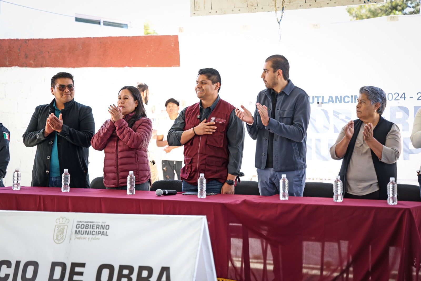 Omar Muñoz inicia obra de captadores pluviales en la Telesecundaria Francisco Alatorre  