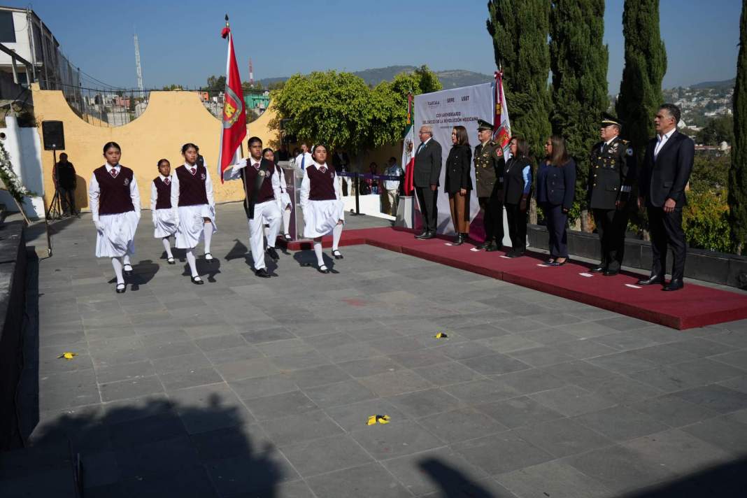 Arde el debate en Tlaxcala: llaman a frenar a las élites y defender la democracia