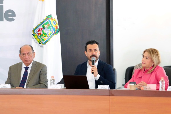 Gobierno de Puebla inicia auditoría a la SEP para revisar entrega de plazas y RVOES