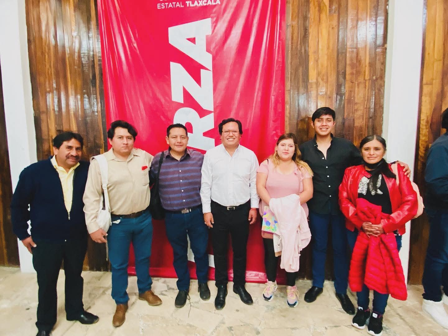 Falta de congruencia provoca salidas en el CDE del PRI