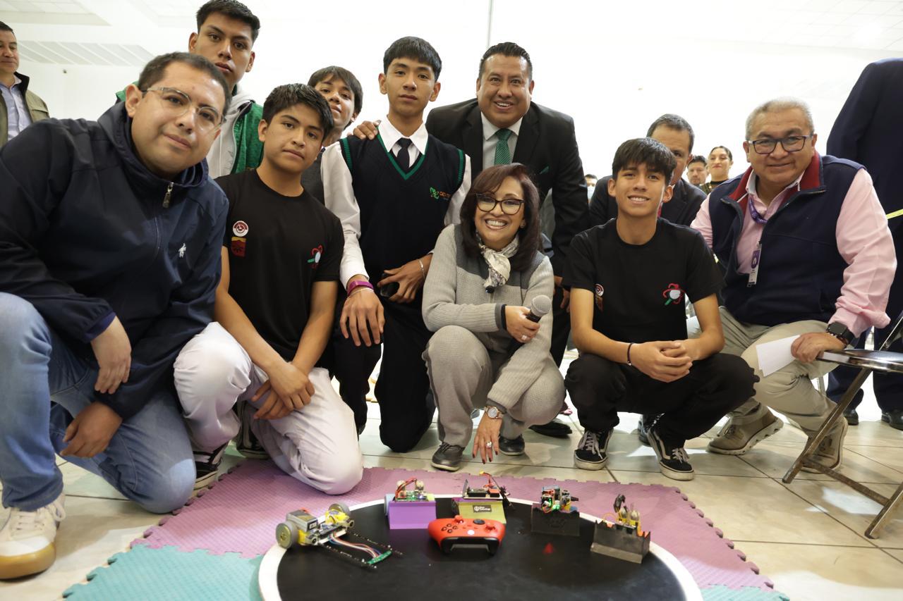 Tlaxcala desata una ola de talento: ¡200 proyectos juveniles sorprenden!
