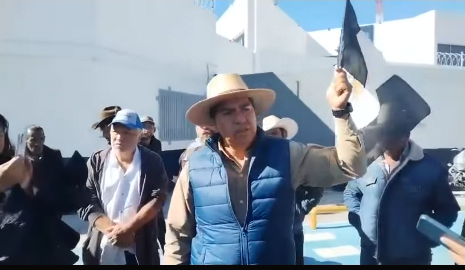 Gobierno quiere intimidar, dividir y confundirnos: protestan campesinos