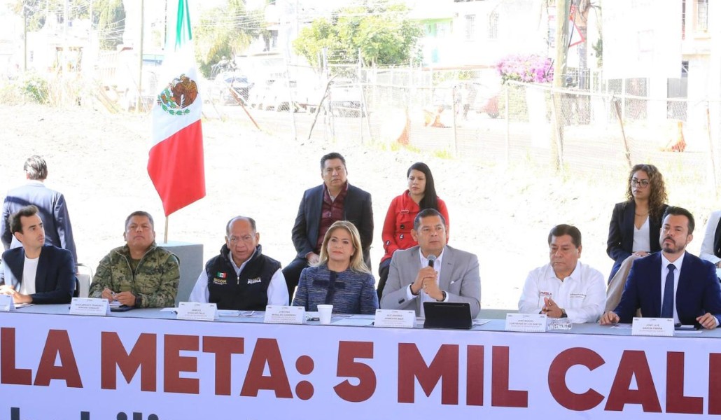 Sheinbaum instruye reforzar labores de búsqueda en Huauchinango