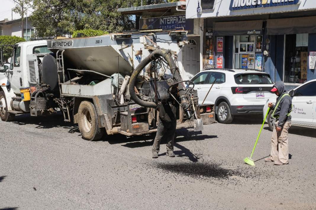 Tlaxcala refuerza su Programa Permanente de Bacheo para mejorar la ciudad