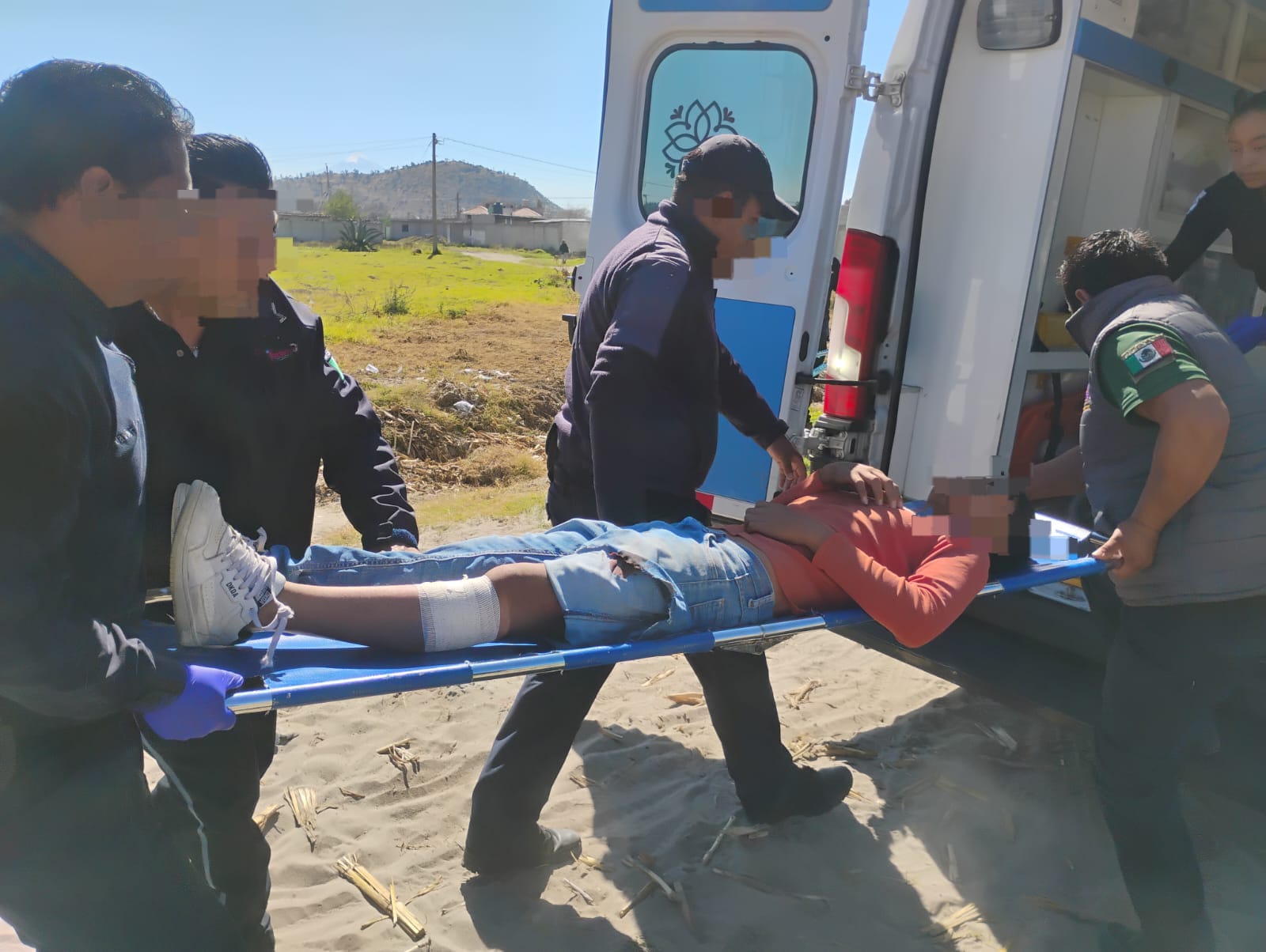 Menor de 13 años resulta lesionado por arma de fuego en Tequexquitla