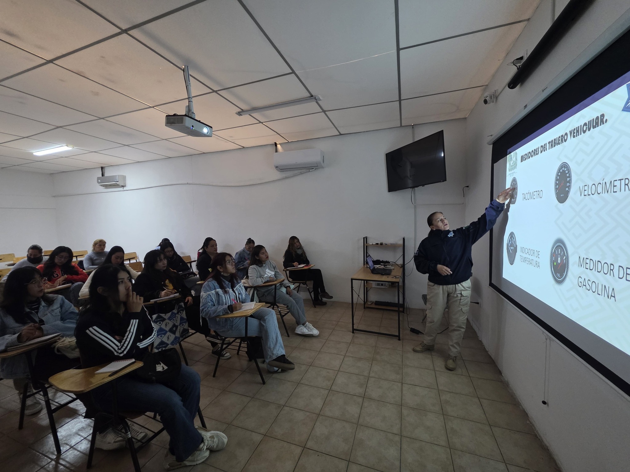 24 mujeres cursode manejo spch 1