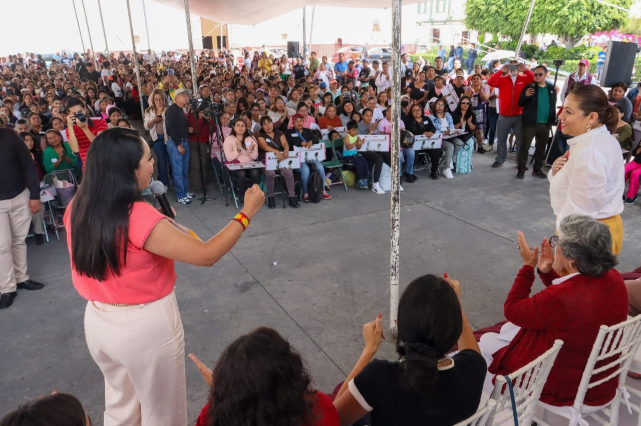 Tonantzin Fernández impulsa el programa “Mujeres Heroínas” en San Pedro Cholula