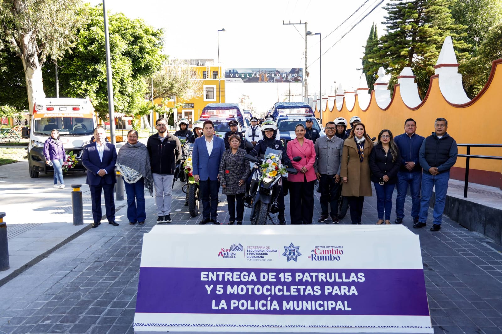 entregan patrulals y motos sach 2