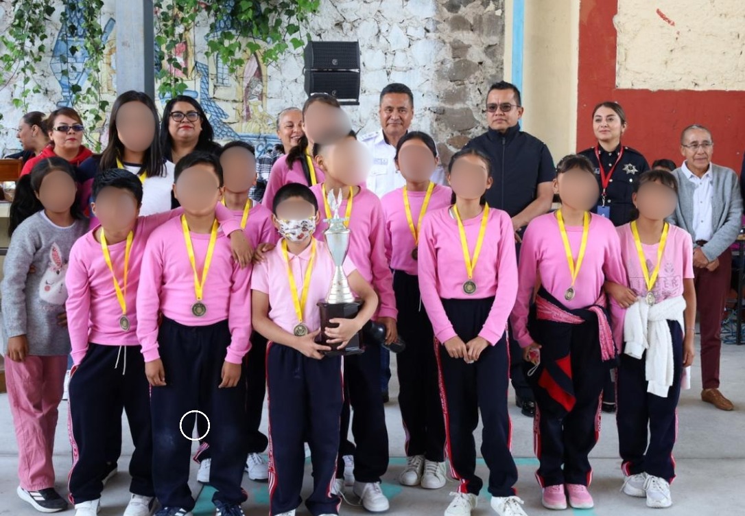 Niñas y niños de Coronango participan en el Primer Concurso de Rayuela Africana