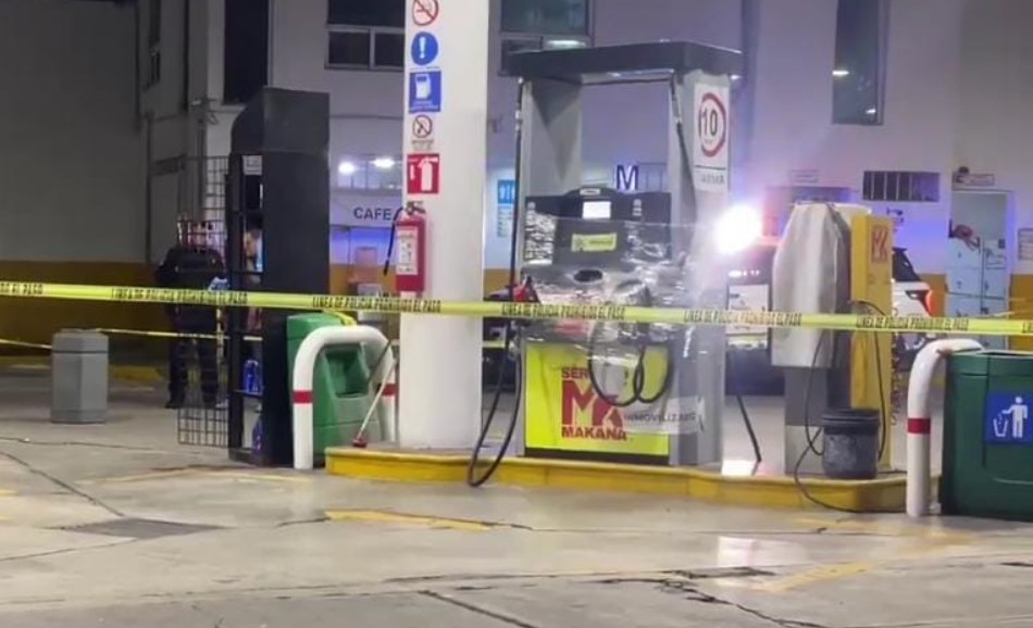 Empleado asesinado dentro de una gasolinera en San Jerónimo Caleras