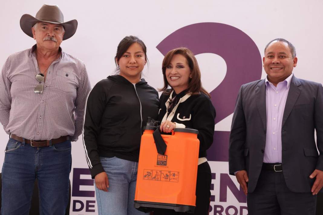 Lorena Cuéllar impulsa el talento de mujeres del campo en Tlaxcala