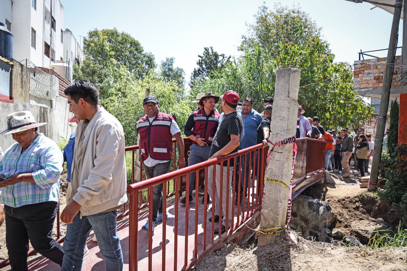 colacion de puente peatonal vw 1