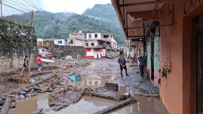 Gobierno de Puebla condonará pagos de trámites a afectados por inundaciones en Sierra Negra