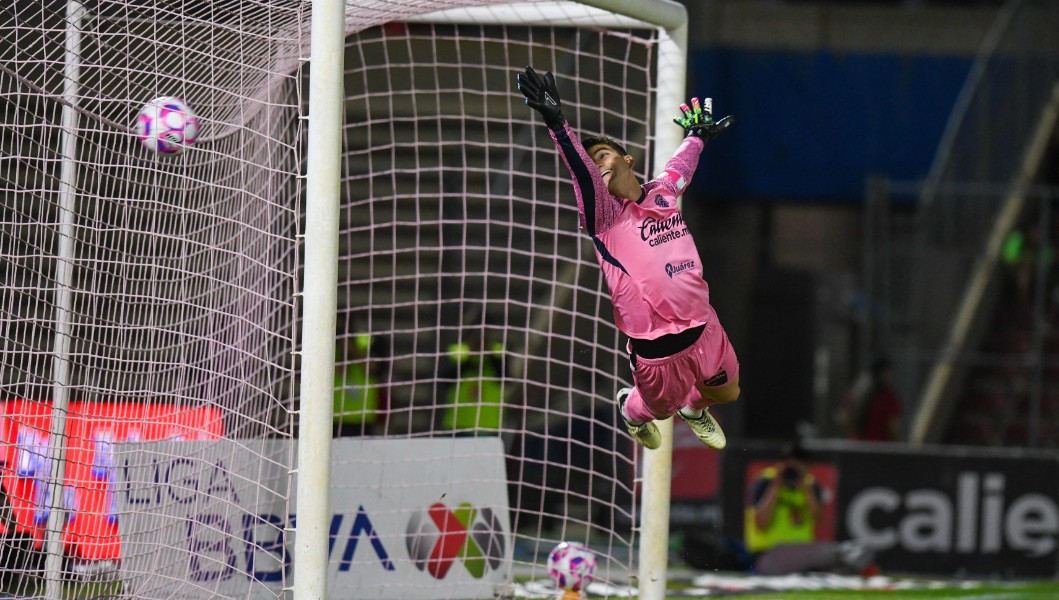 Un empate que sabe a hazaña para Puebla