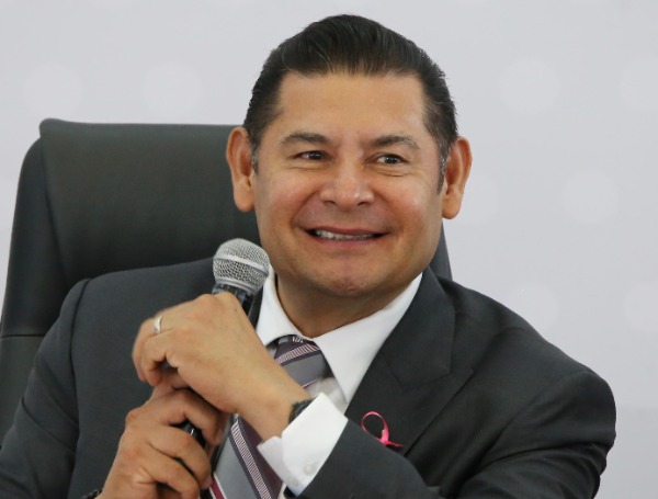 Gobierno de Puebla seguirá instrucciones de Claudia Sheinbaum sobre fuero constitucional