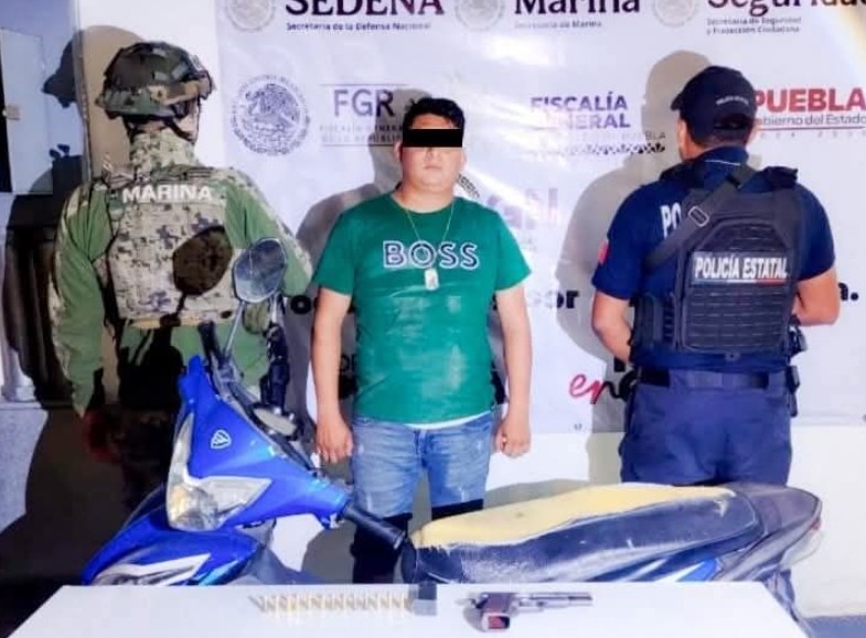 Detienen a presunto miembro de “Los Marroquín” en la Mixteca poblana