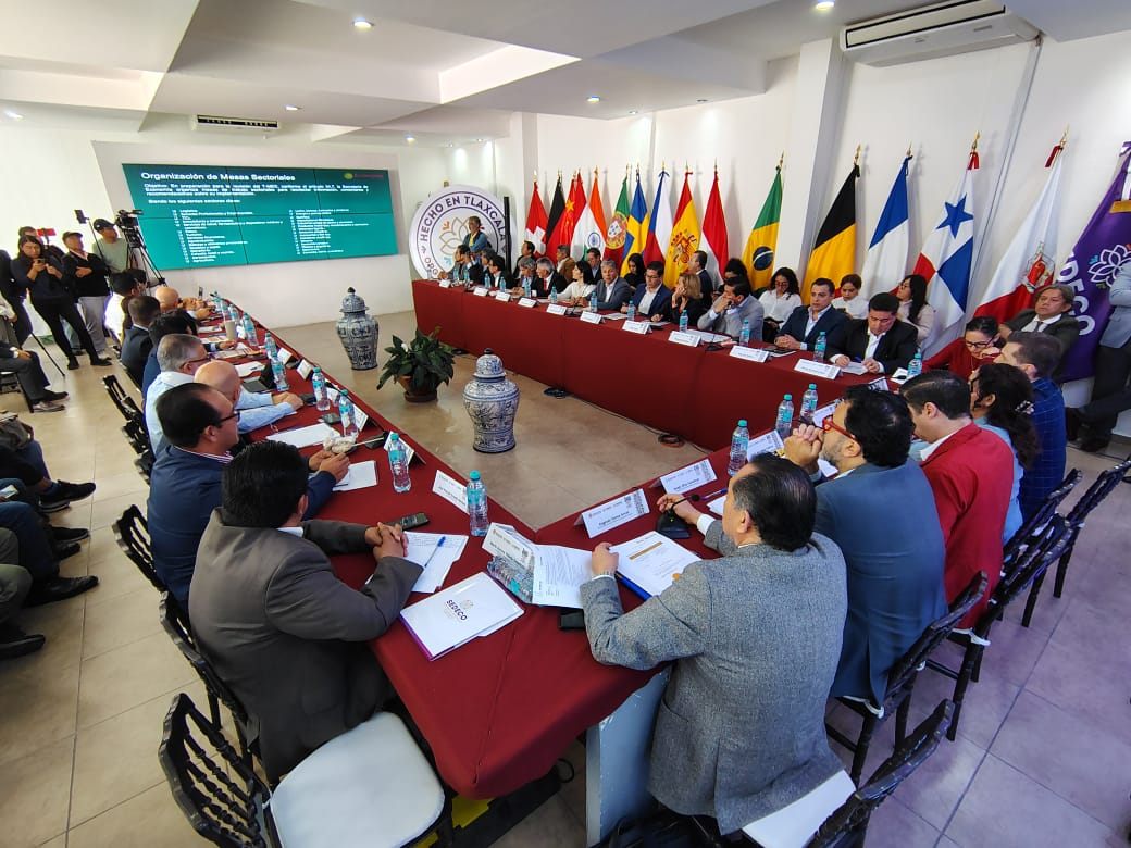 Tlaxcala fortalece su papel en la revisión del T-MEC con foro estratégico
