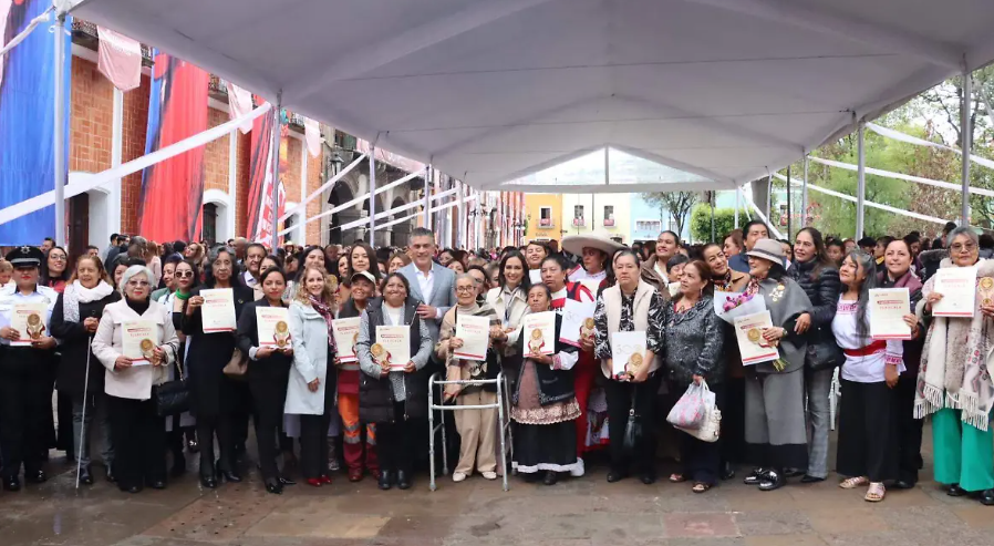 Tlaxcala reconoce a 500 mujeres que transforman la historia y la sociedad