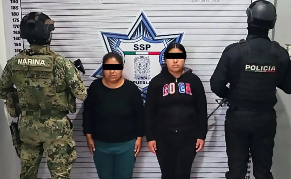 Detención de madre e hija en Texmelucan