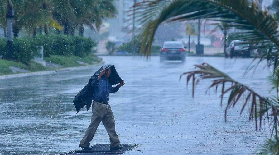 Depresión tropical Trece-E genera lluvias intensas y alerta en Guerrero y Oaxaca