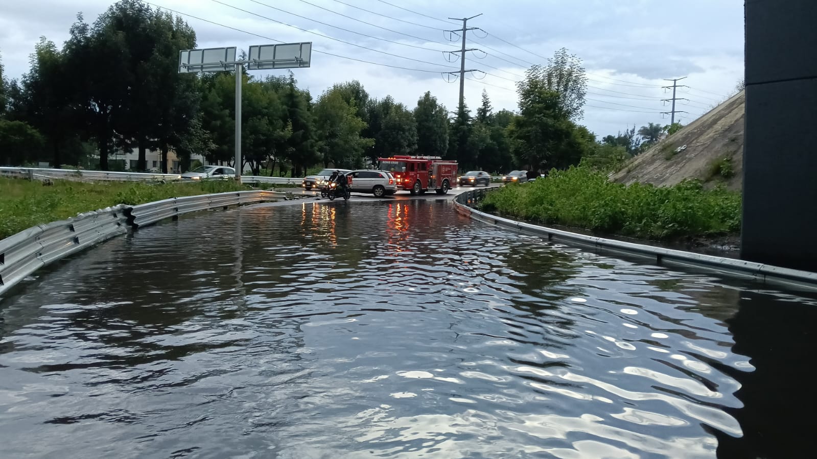 SSCyPC de Cuautlancingo implementa “Operativo Acuario” ante intensas lluvias de esta tarde 