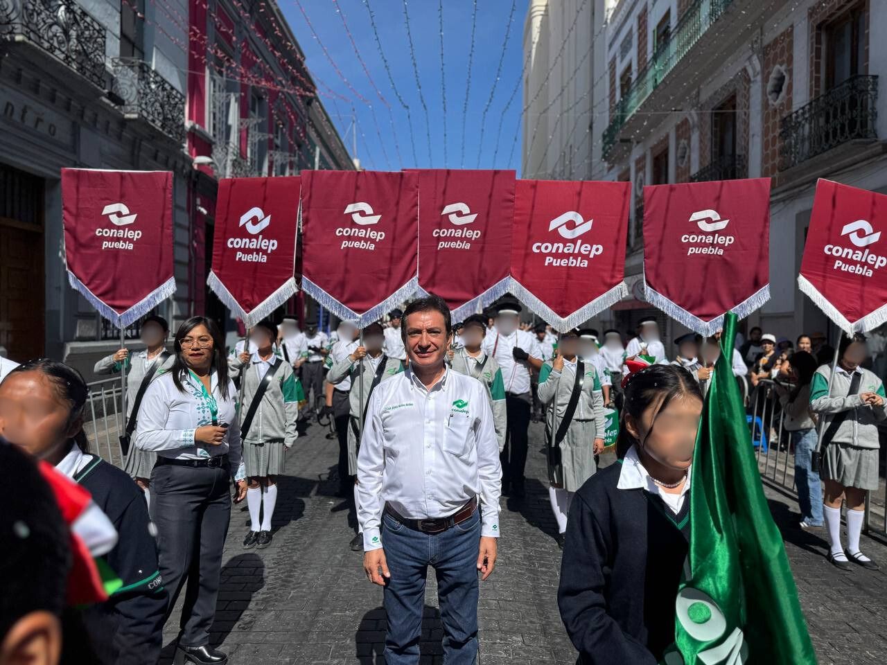 Conalep Puebla refuerza valores cívicos en desfile del 16 de septiembre