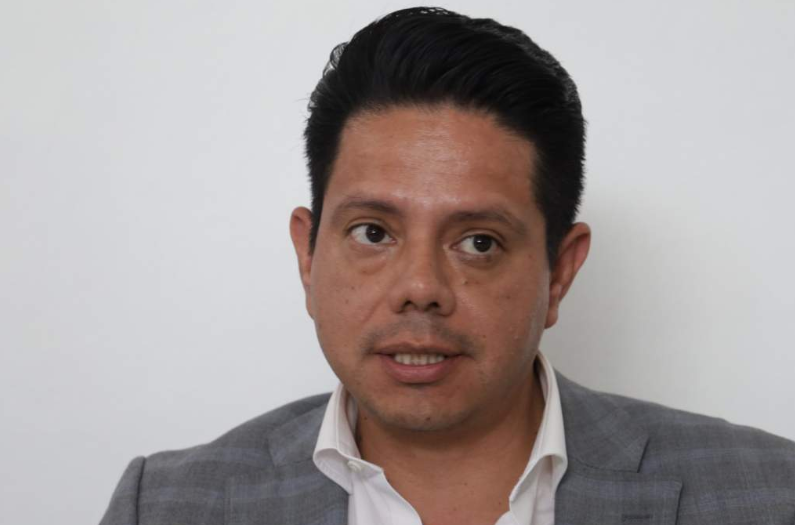 Tlaxcala analiza nuevas patentes notariales según demanda y evaluación técnica