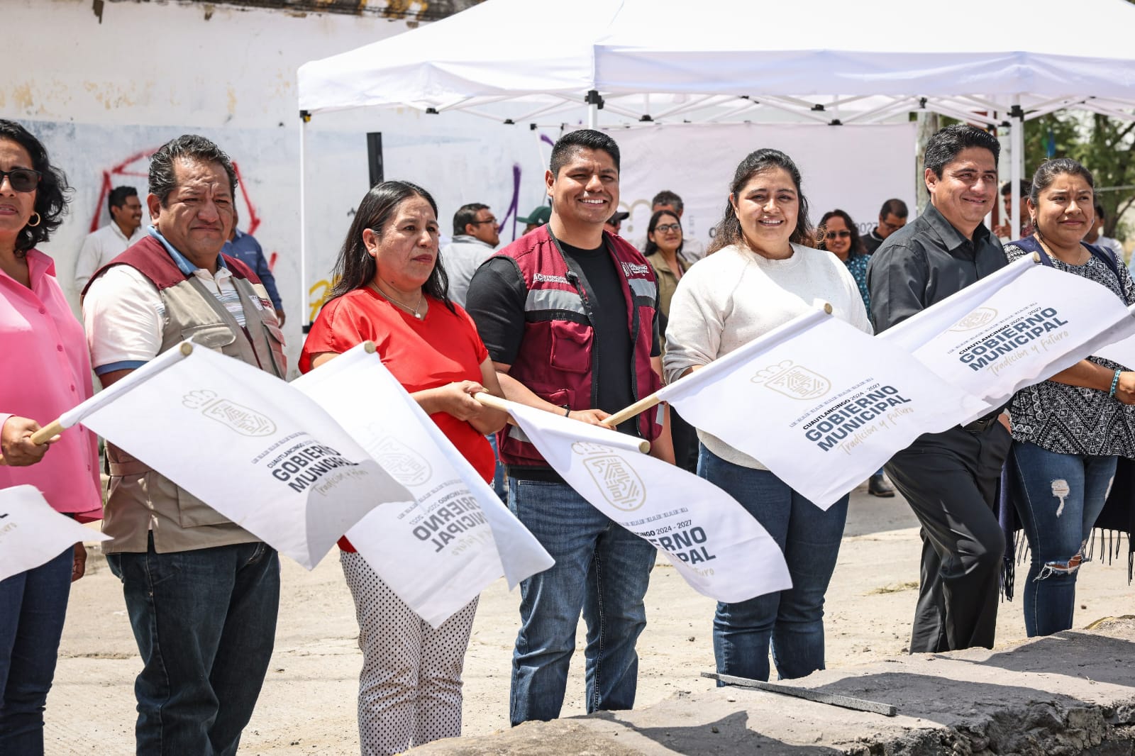 Omar Muñoz da inicio a programa de mantenimiento de canales pluviales