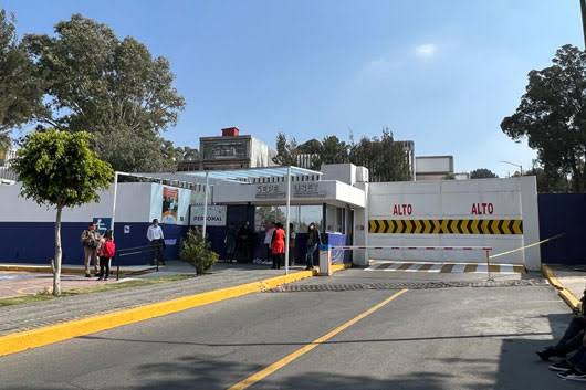 Protesta en SEPE-USET Tlaxcala: denuncias de abuso y exigencia laboral