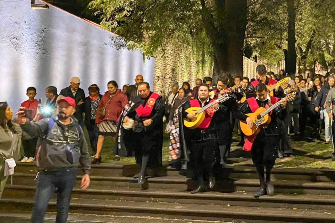 Tlaxcala celebra con éxito la II Callejoneada Virreinal en su Centro Histórico