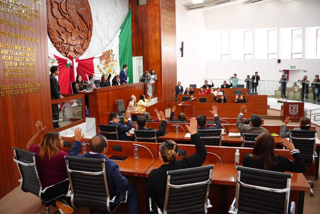 Ever Campech y Vicente Morales asumen liderazgos clave en el Congreso de Tlaxcala